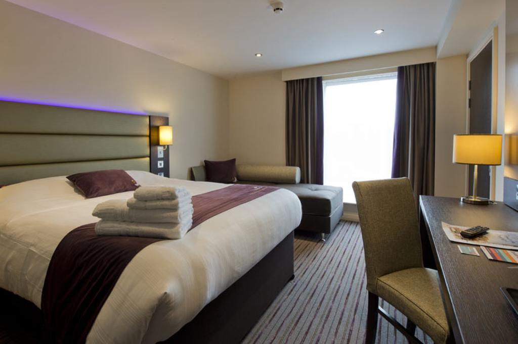 Premier Inn Dundee Centre Екстер'єр фото