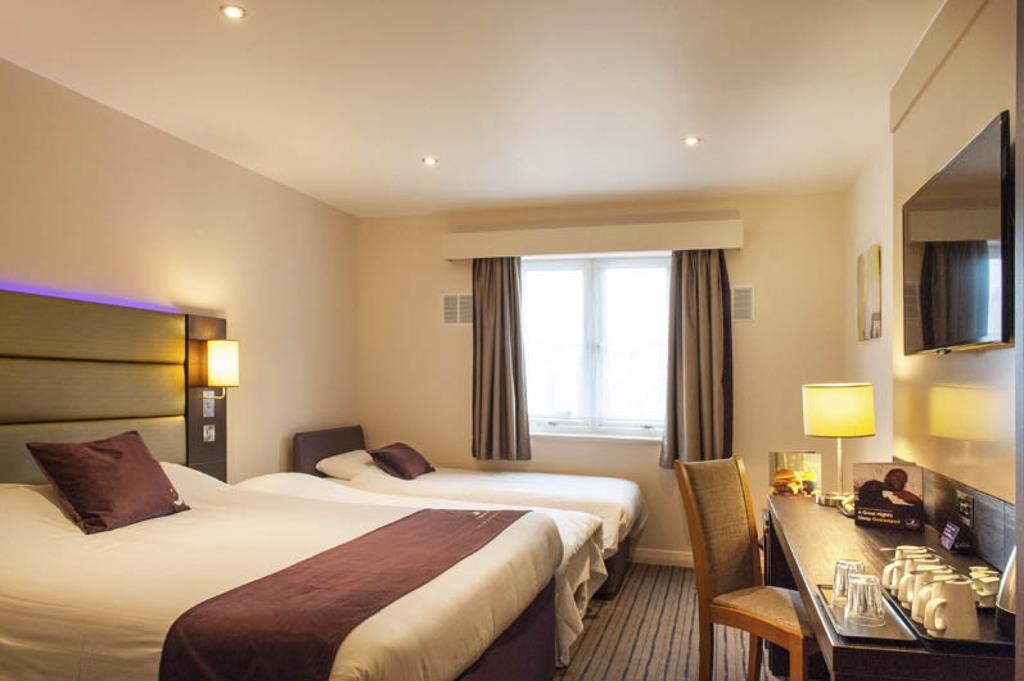 Premier Inn Dundee Centre Екстер'єр фото